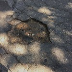 Pothole at 119–199 Stedman St